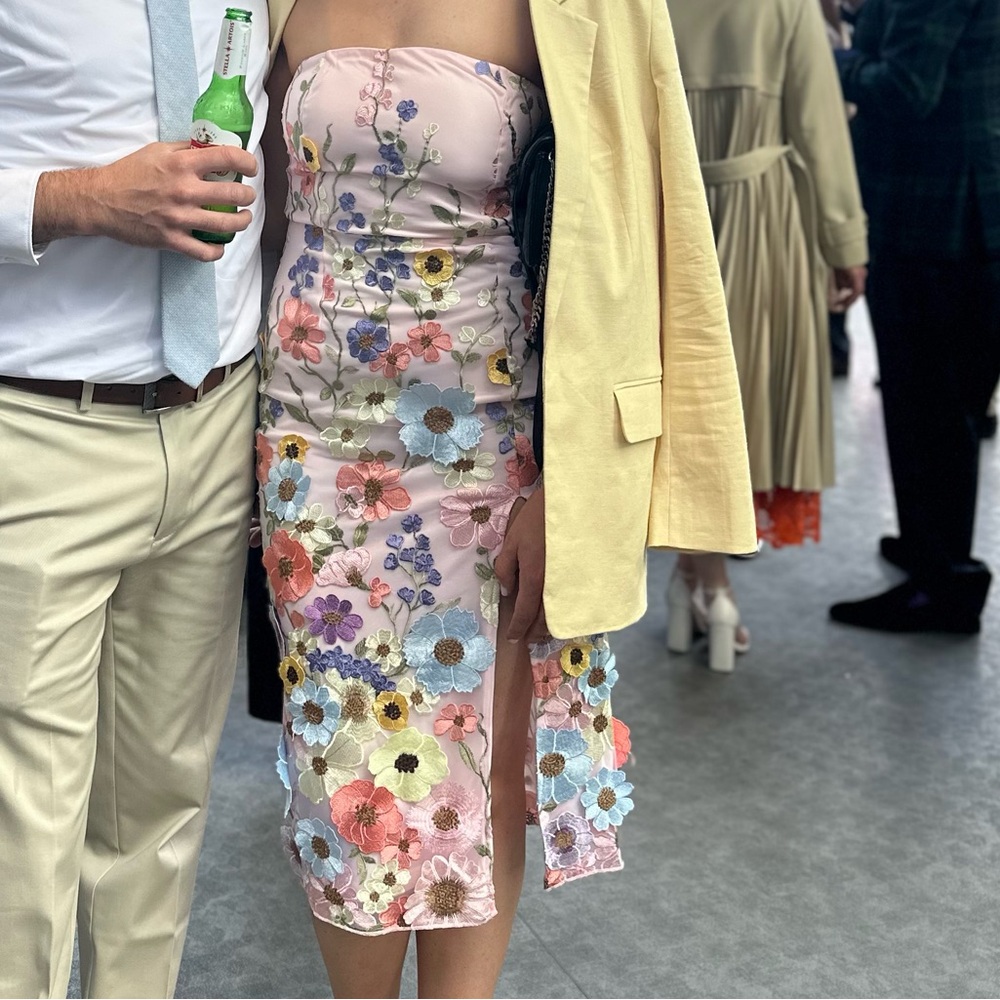 VICI Cassie Strapless Floral Embroidered Midi Dress